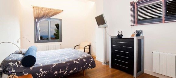 3 bedrooms Villa in Cabrera de Mar, Spain No. 34 4