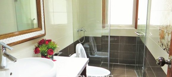 4 bedrooms Villa in Long Bien, Vietnam No. 3345 18