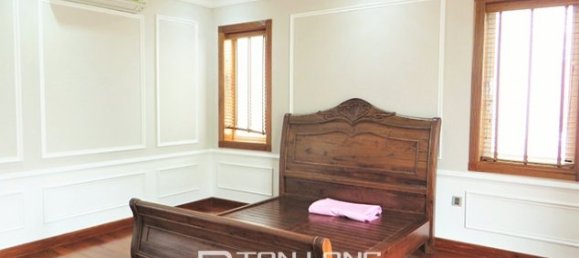 4 bedrooms Villa in Long Bien, Vietnam No. 3345 13