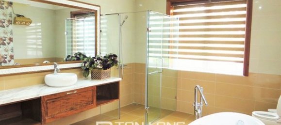 4 bedrooms Villa in Long Bien, Vietnam No. 3345 15