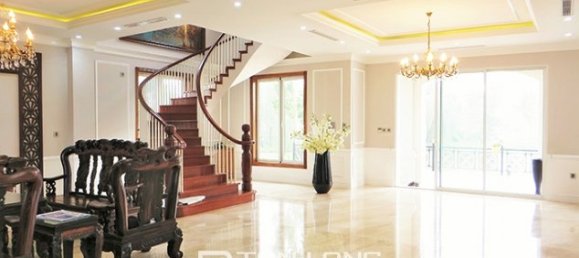 4 bedrooms Villa in Long Bien, Vietnam No. 3345 6
