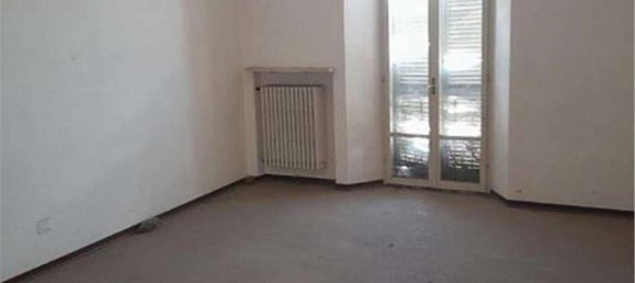 5غرفة شقة في Piadena Drizzona, Italy رقم 3500 7