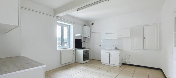2 bedrooms Apartment in Rhone, France No. 206531 4