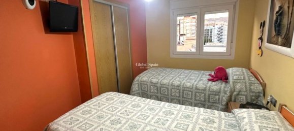 2 bedrooms Apartment in Benidorm, Spain No. 181503 7