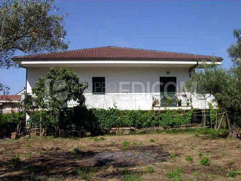 Apartamento de 5 habitaciónes en Rende, Italy No. 113950