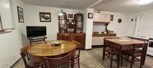 5 bedrooms Villa in Udine, Italy No. 326652 5