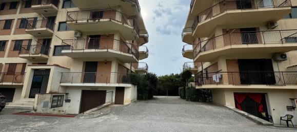 Apartamento de 3 habitaciónes en Falerna, Italy No. 113211 11