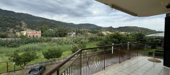 Apartamento de 3 habitaciónes en Falerna, Italy No. 113211 3