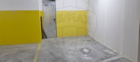 19m² Garage in Rio Tinto, Portugal No. 48181 2