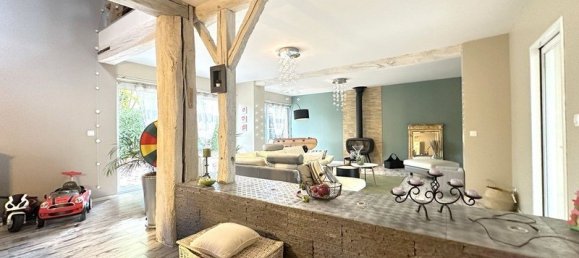 4 Schlafzimmer Schlösser in Montlandon, France, Nr. 217489 15