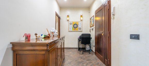 4 rooms Penthouse in Ciampino, Italy No. 21796 5