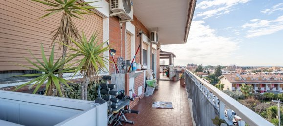 4 rooms Penthouse in Ciampino, Italy No. 21796 26