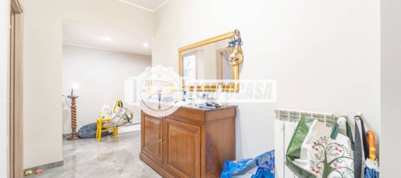 1 bedroom Apartment in Rome, Italy No. 207495 6