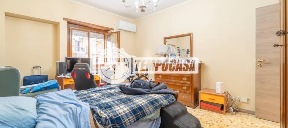 1 bedroom Apartment in Rome, Italy No. 207495 3