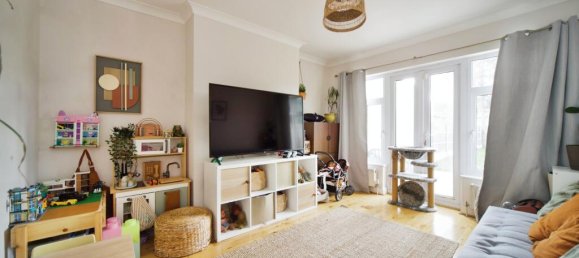 3 bedrooms House in Harrow, United Kingdom No. 11636 10