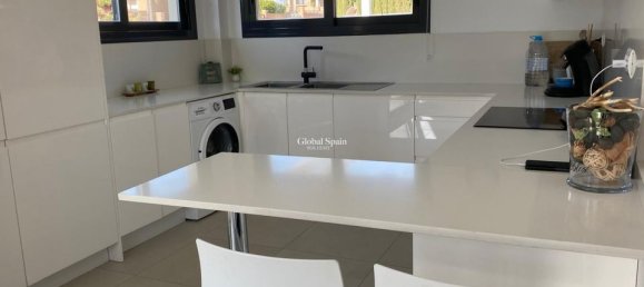 3 bedrooms Villa in La Nucia, Spain No. 176580 11