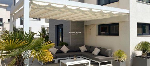 3 bedrooms Villa in La Nucia, Spain No. 176580 9