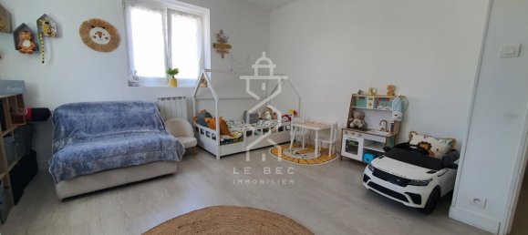 6 bedrooms Townhouse in Lanester, France No. 99834 6