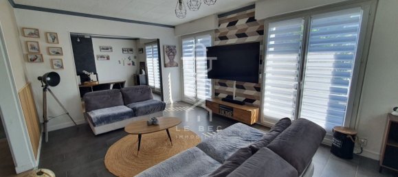 6 bedrooms Townhouse in Lanester, France No. 99834 4