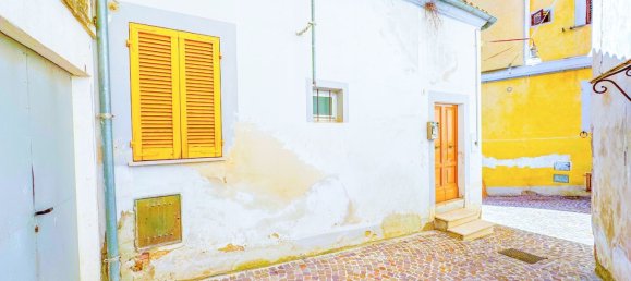 Дом с 3 спальнями в Кьети, Италия № 373552 21