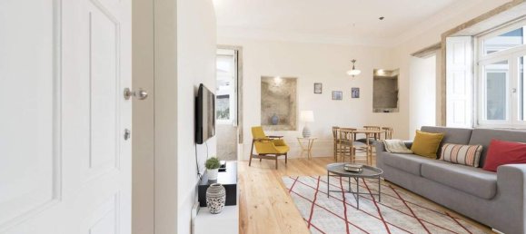 1 bedroom Apartment in Porto, Portugal No. 53900 2