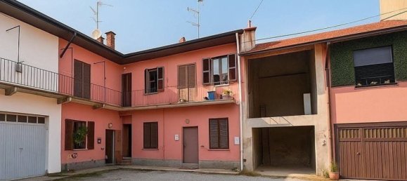 Apartamento de 3 dormitorios en Seveso, Italy No. 362183 9