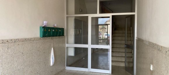 Apartamento de 4 dormitorios en Segovia, Spain No. 28542 3