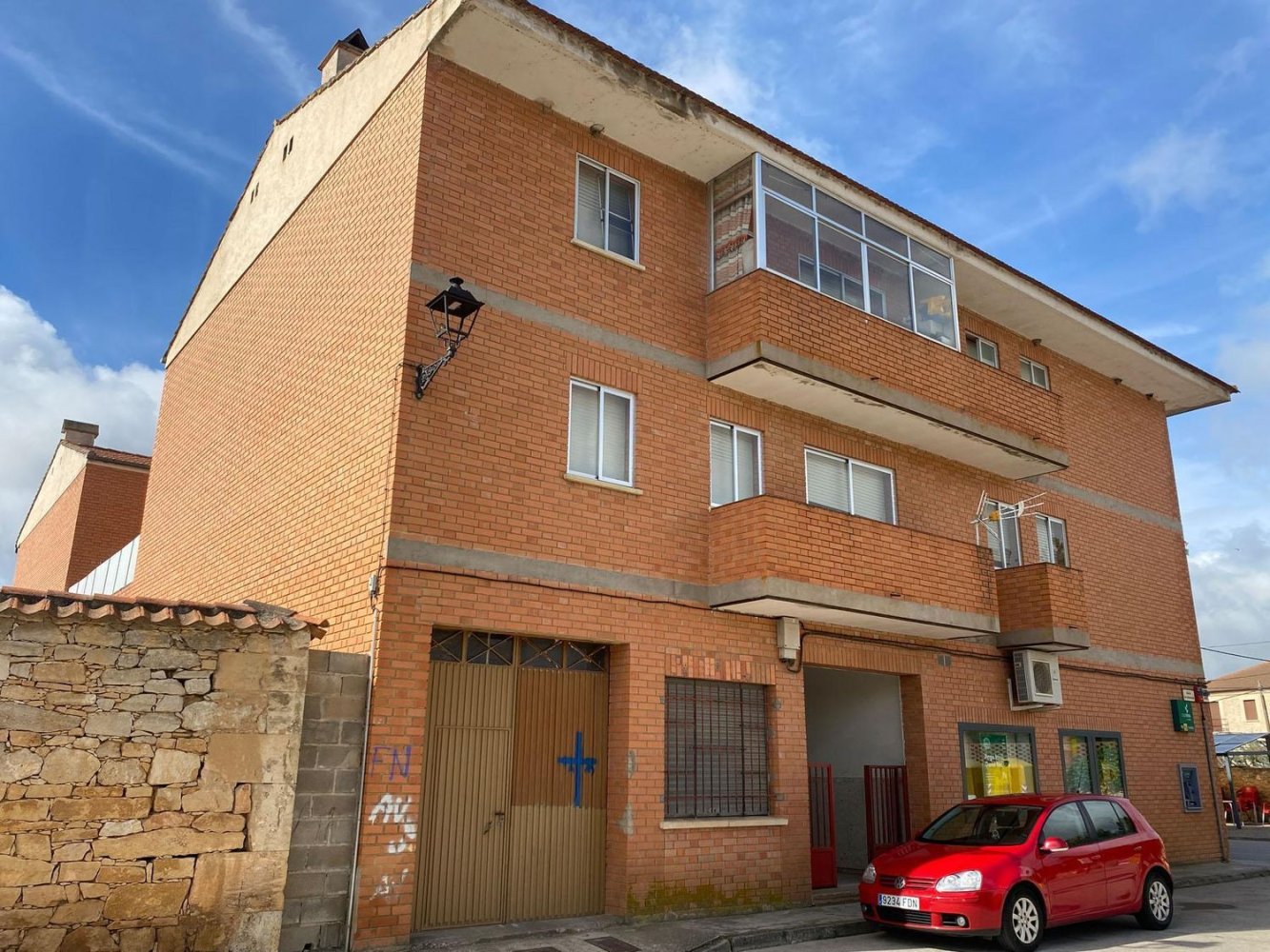 Apartamento de 4 dormitorios en Segovia, Spain No. 28542