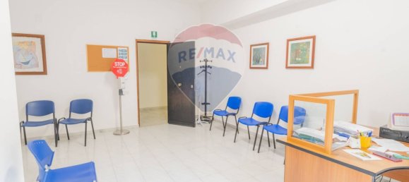 1 bedroom Apartment in Palermo, Italy No. 88939 8