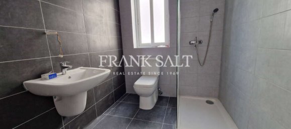 2 غرف نوم بانتهاوس في Saint Paul's Bay, Malta رقم 2413 4