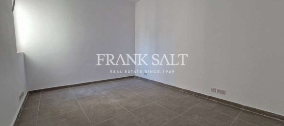 2 غرف نوم بانتهاوس في Saint Paul's Bay, Malta رقم 2413 3