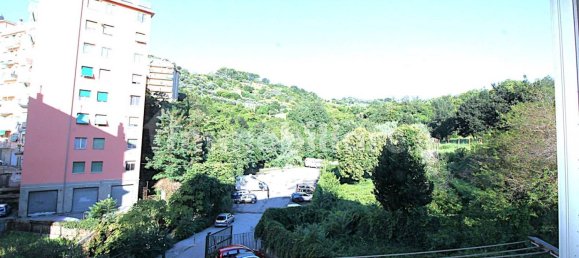 2 Schlafzimmer Wohnung in Genoa, Italy, Nr. 329878 23