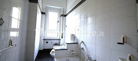 2 Schlafzimmer Wohnung in Genoa, Italy, Nr. 329878 27