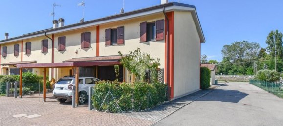 4 chambres Appartement à Poggio Renatico, Italy No. 328499 2