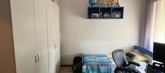 4 bedrooms Apartment in Magione, Italy No. 324432 8