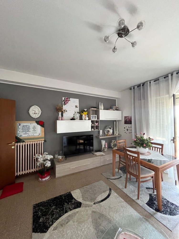 4 bedrooms Apartment in Magione, Italy No. 324432