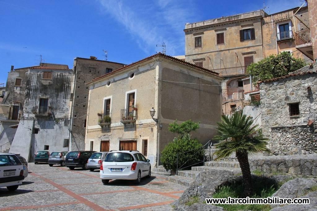 4 rooms Apartment in Scalea, Italy No. 115184