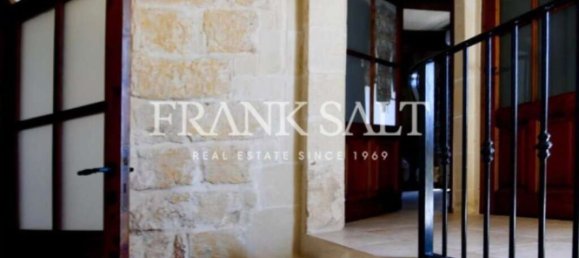 3 bedrooms House in Xaghra, Malta No. 11585 6