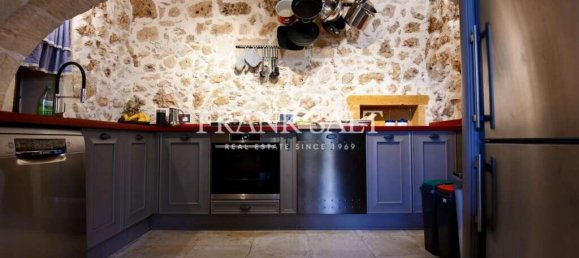 3 bedrooms House in Xaghra, Malta No. 11585 12