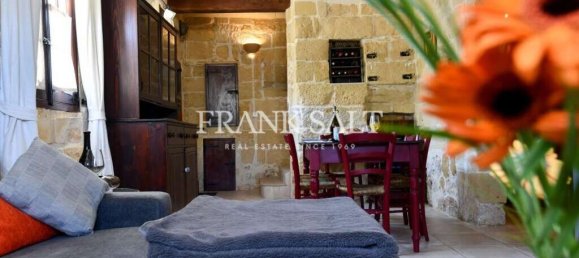 3 bedrooms House in Xaghra, Malta No. 11585 13