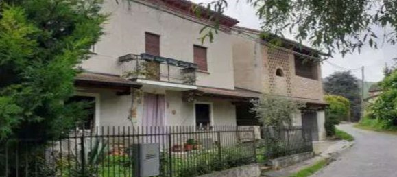 Villa de 3 divisões em Borgoratto Mormorolo, Italy N.º 185284 13