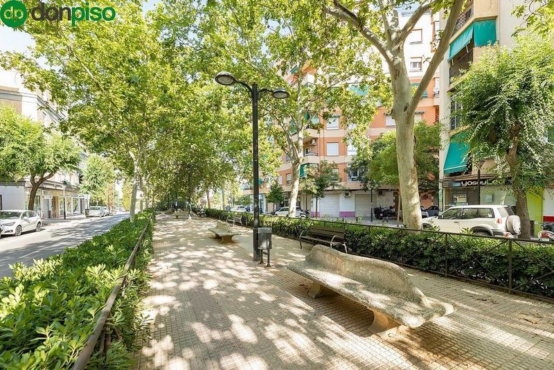 45m² Commercial property in Granada, Spain No. 226555