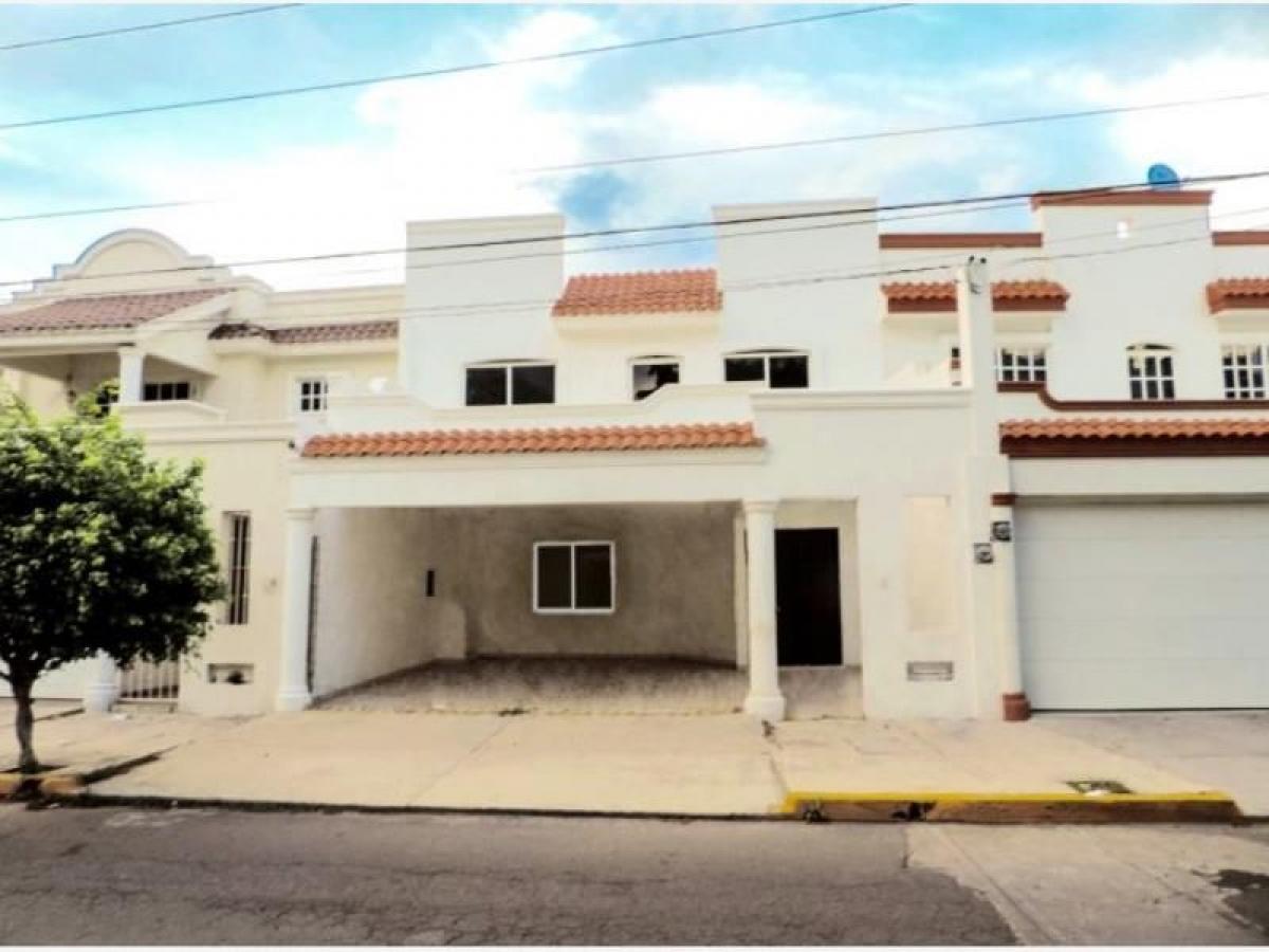 3 bedrooms House in Sinaloa, Mexico No. 162562