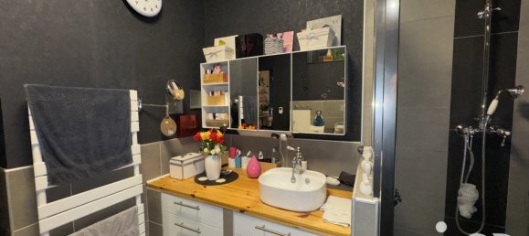 4 bedrooms House in Henin-Beaumont, France No. 52223 7