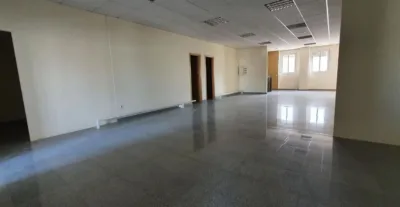 662m² Warehouse in Mostoles, Spain No. 139800