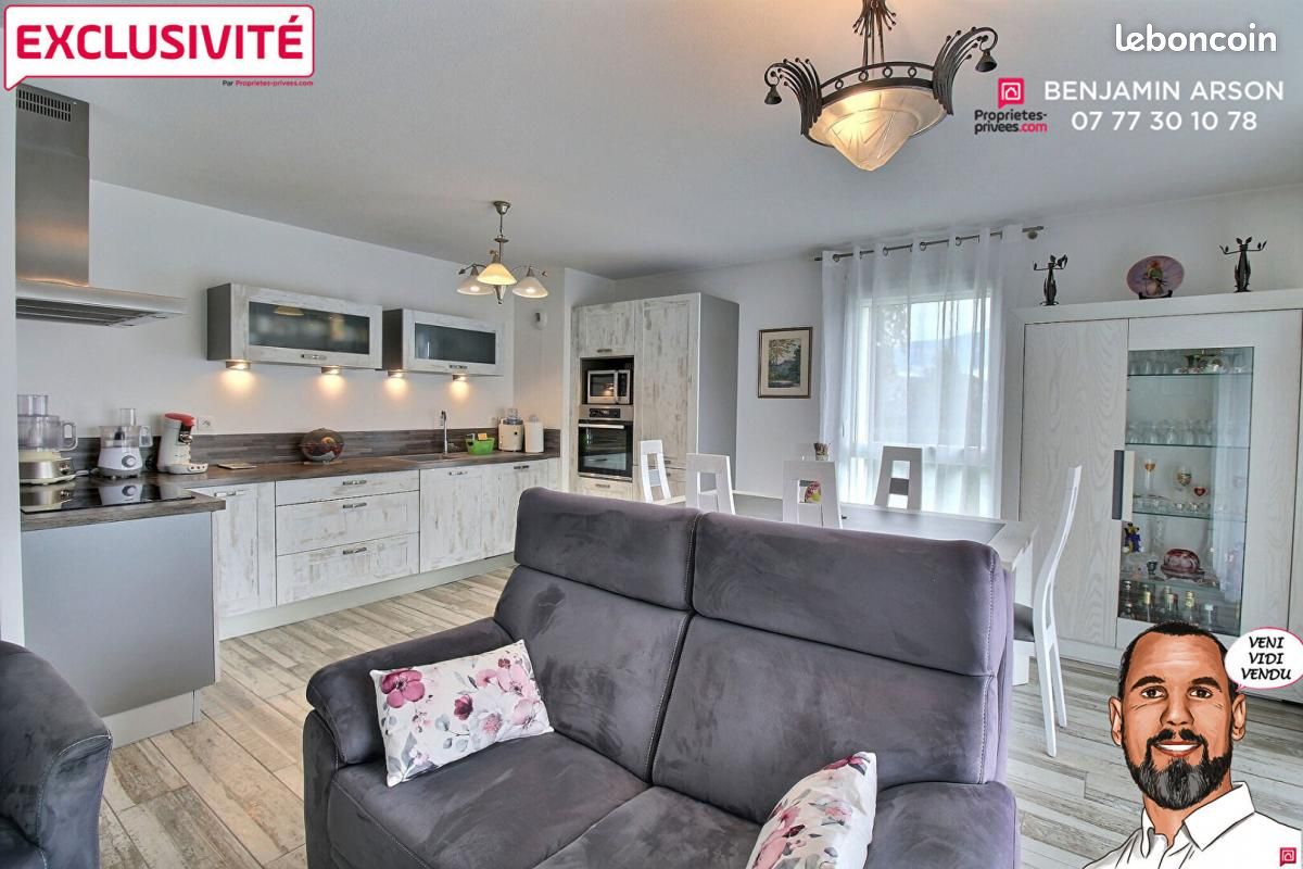 2 Schlafzimmer Wohnung in Cognin, France, Nr. 189731