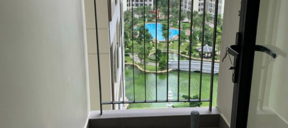 Studio in Thu Duc, Vietnam No. 15996 3