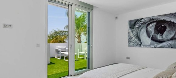 Villa de 3 dormitorios en Alicante, Spain No. 190472 24