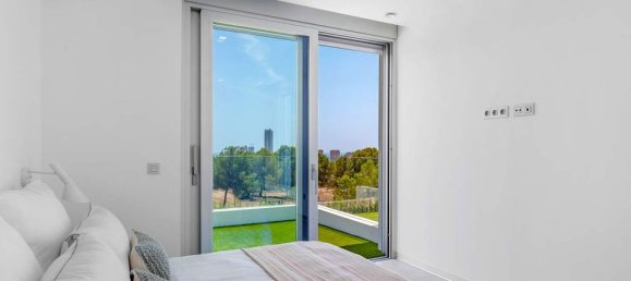 Villa de 3 dormitorios en Alicante, Spain No. 190472 27