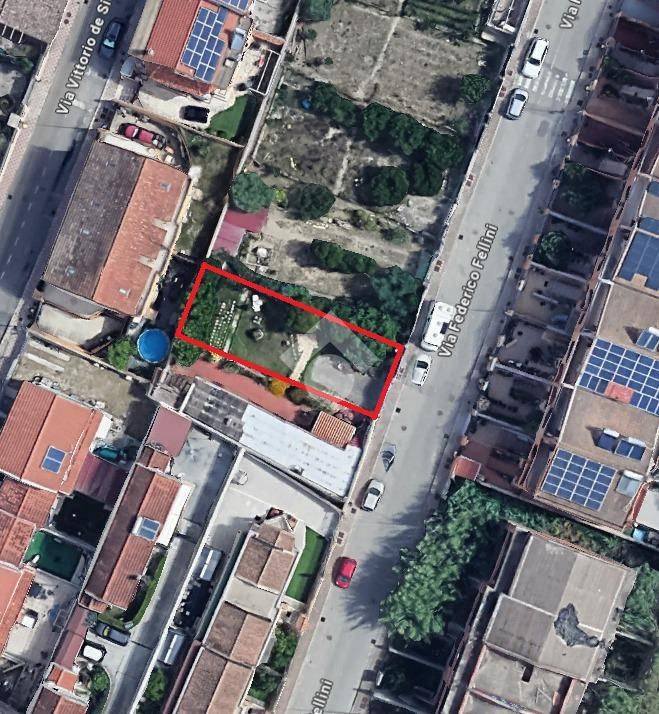 Terreno en Cagliari, Italy 273 m² No. 81955